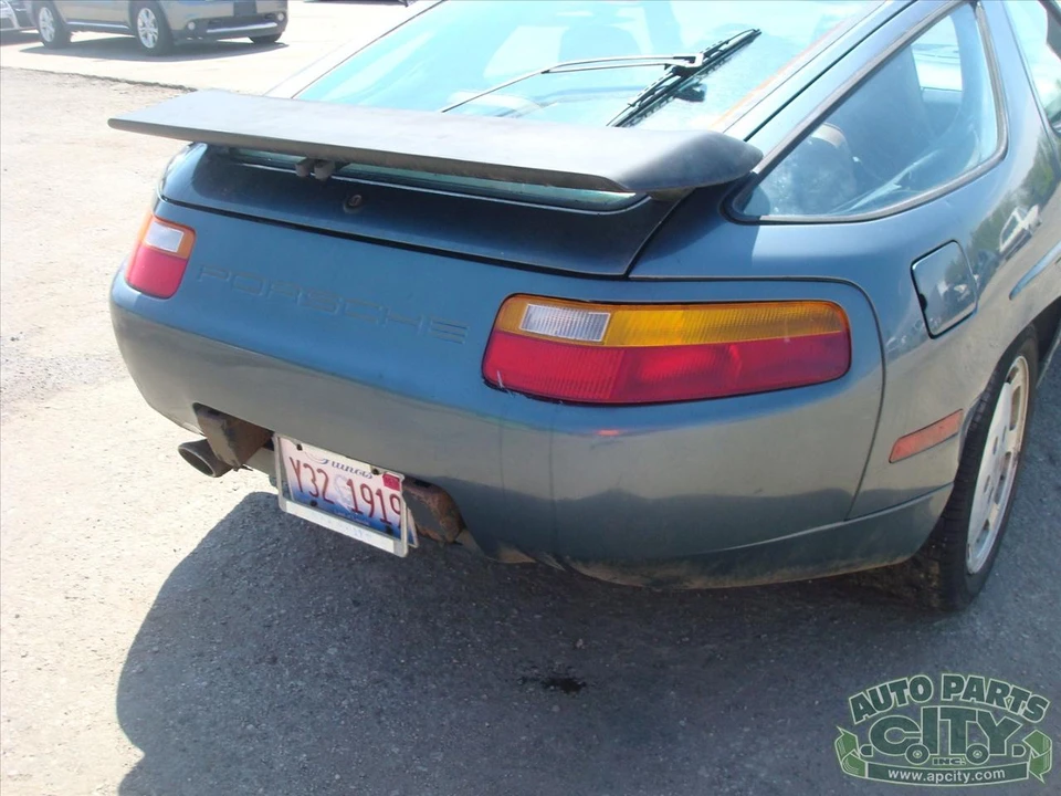 1988 Porsche 928 S4 - Image 6 of 31