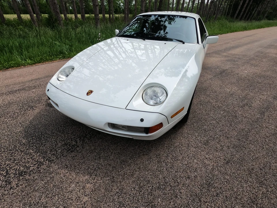 1988 Porsche 928 S4 - Image 3 of 31