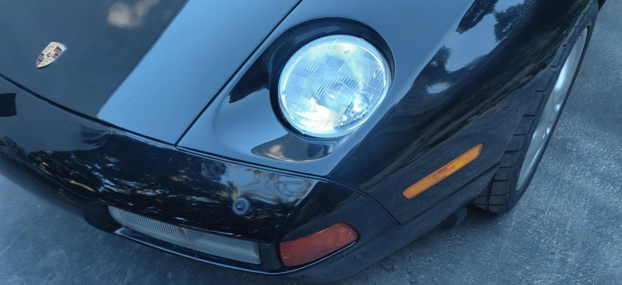 1988 Porsche 928 S4 - Image 11 of 31