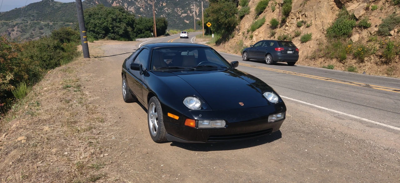 1988 Porsche 928 S4 - Image 6 of 31