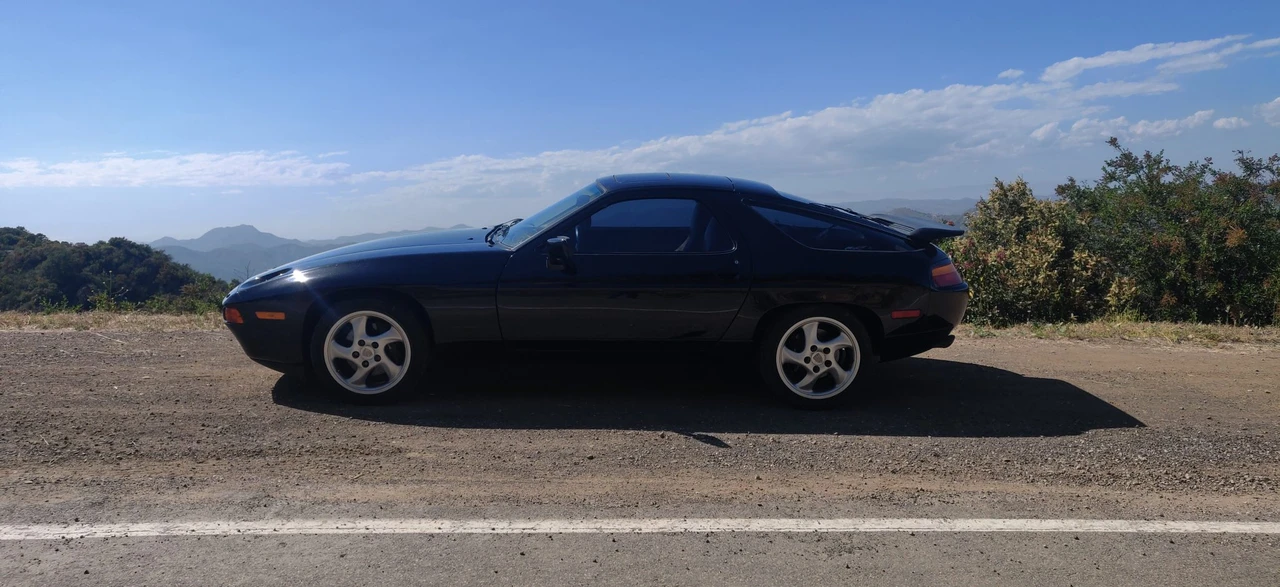 1988 Porsche 928 S4 - Image 9 of 31