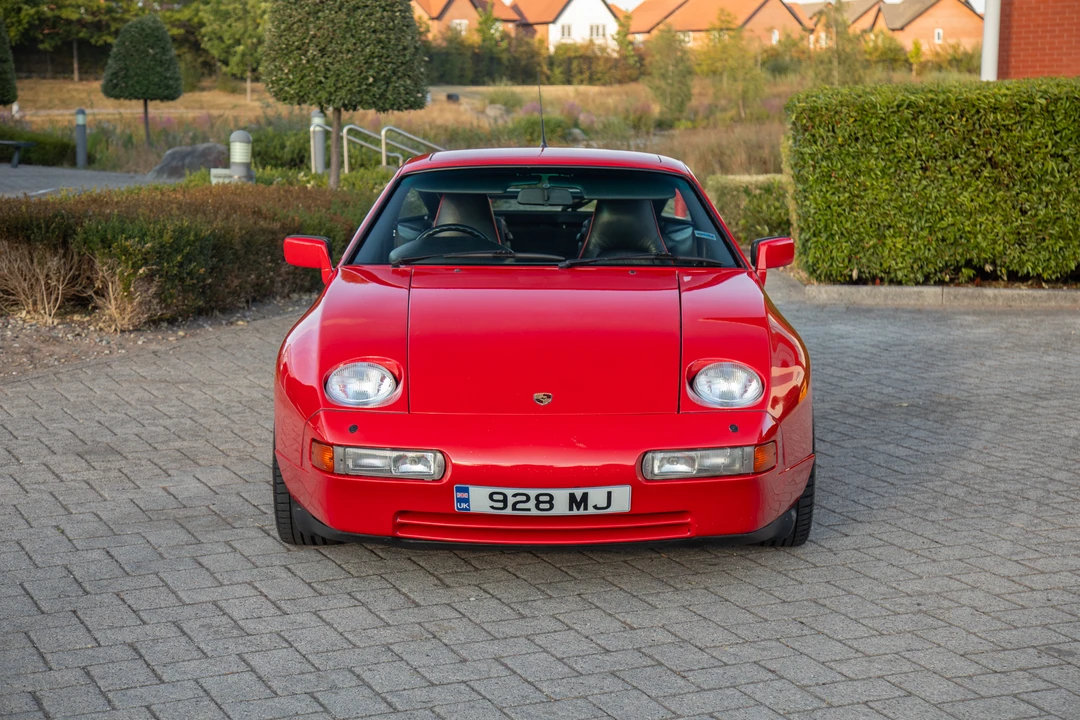 1988 Porsche 928 S4 - Image 10 of 31