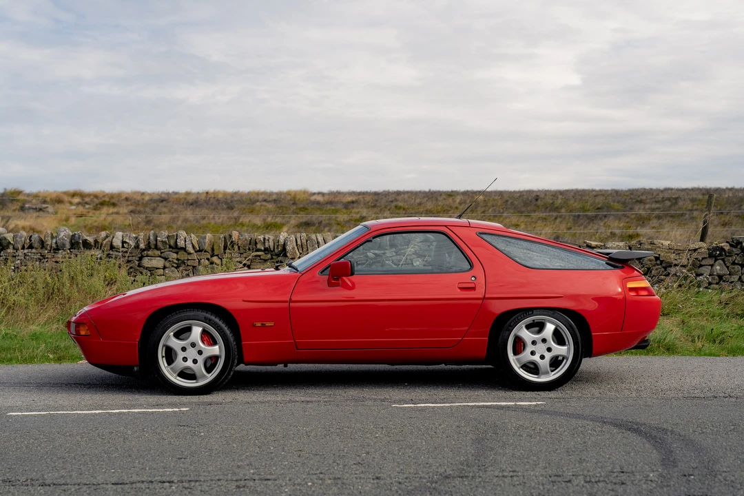 1988 Porsche 928 S4 - Image 4 of 31
