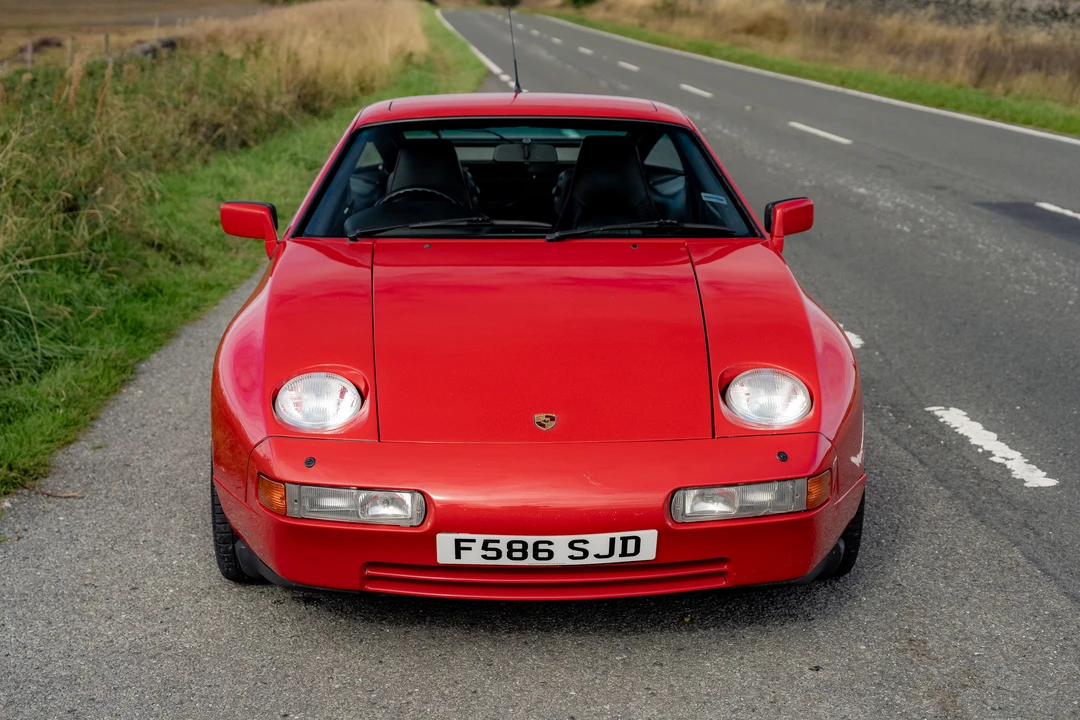 1988 Porsche 928 S4 - Image 10 of 31