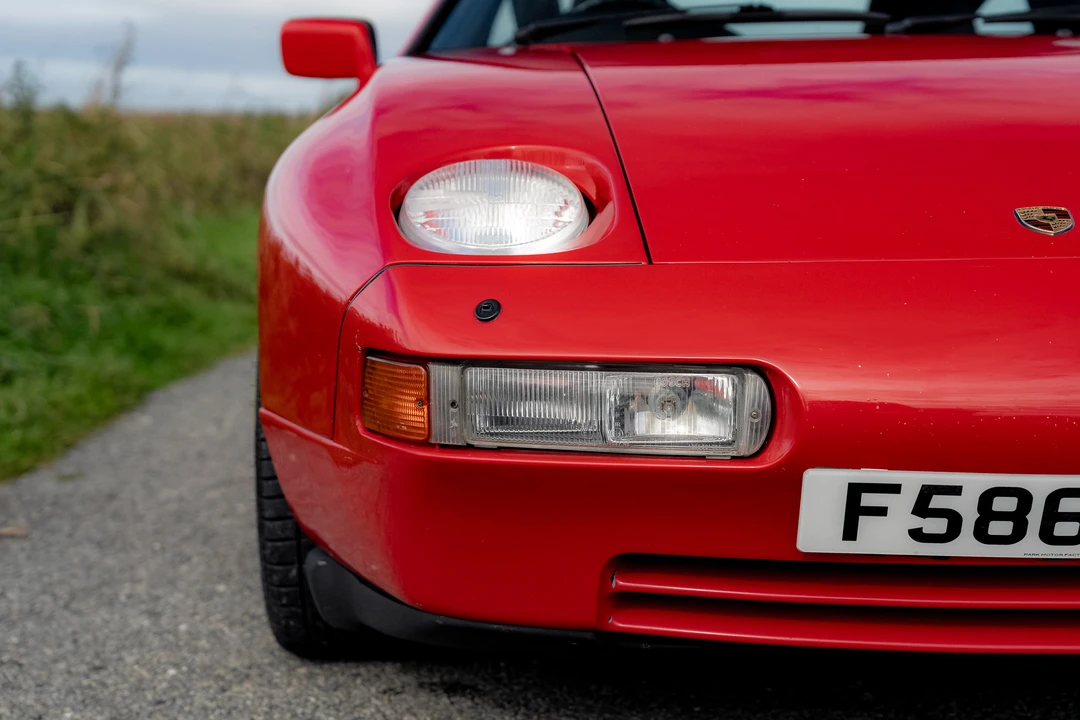 1988 Porsche 928 S4 - Image 18 of 31