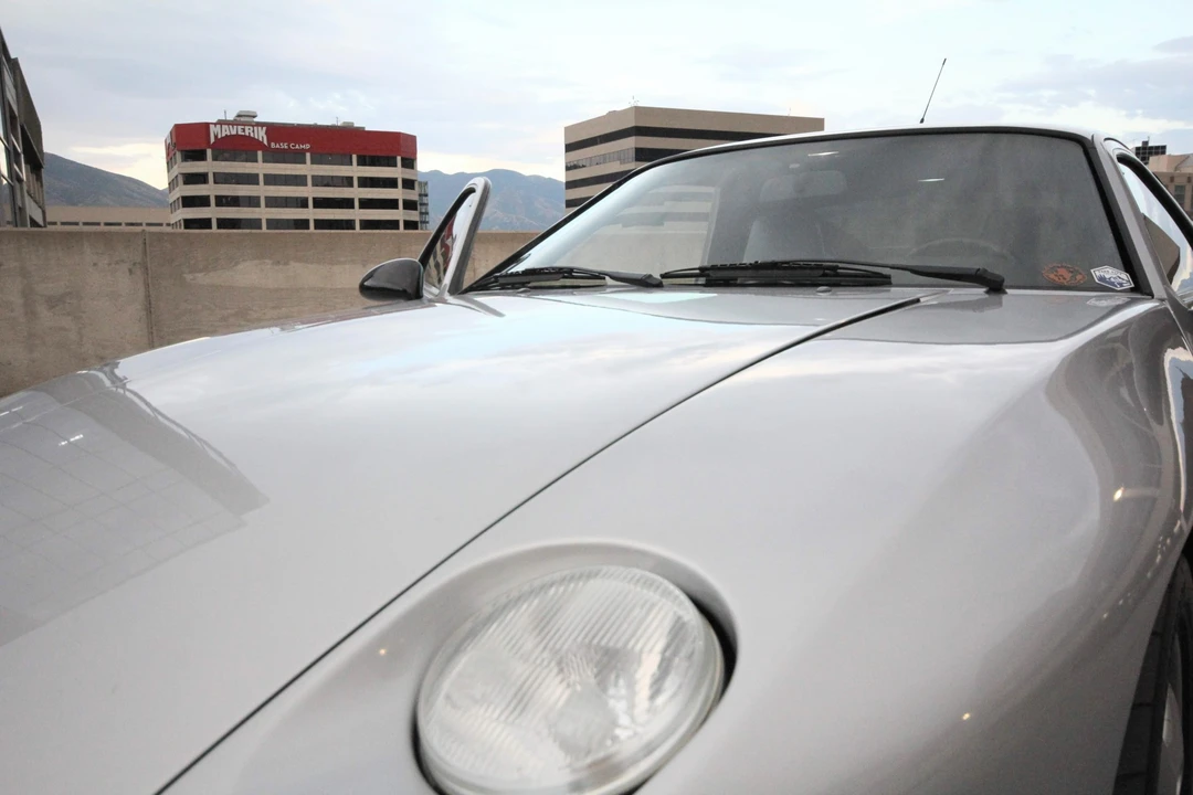 1988 Porsche 928 S4 - Image 27 of 31