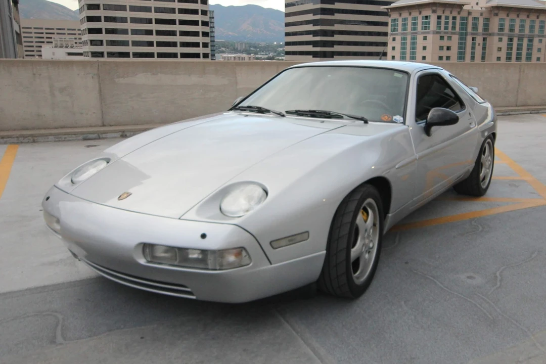 1988 Porsche 928 S4 - Image 2 of 31