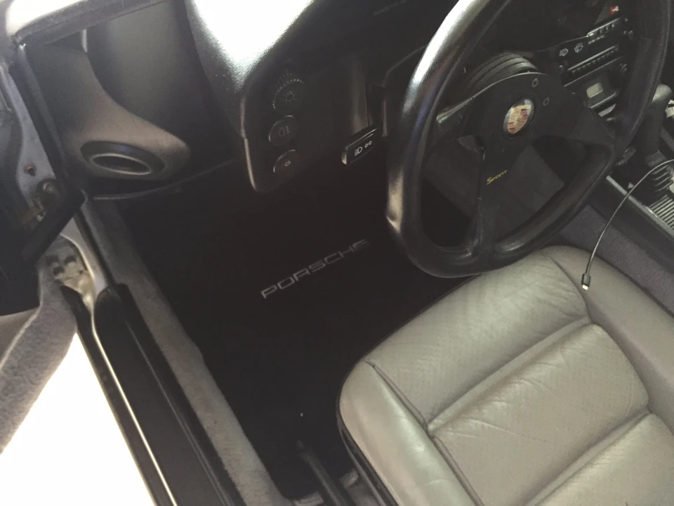 1988 Porsche 928 S4 - Image 19 of 31