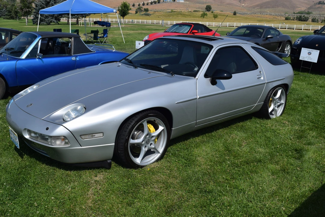 1988 Porsche 928 S4 - Image 4 of 31