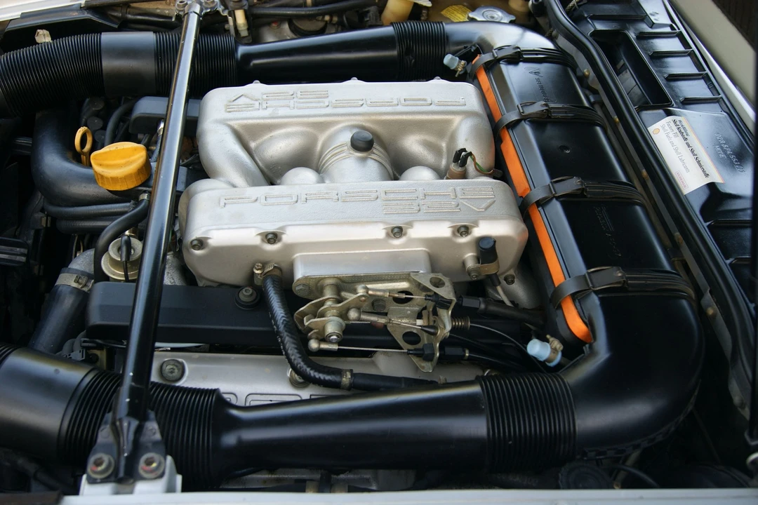 1988 Porsche 928 S4 - Image 26 of 31