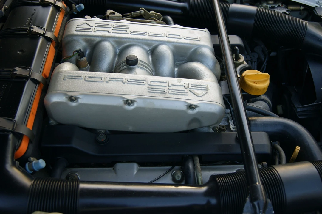 1988 Porsche 928 S4 - Image 27 of 31