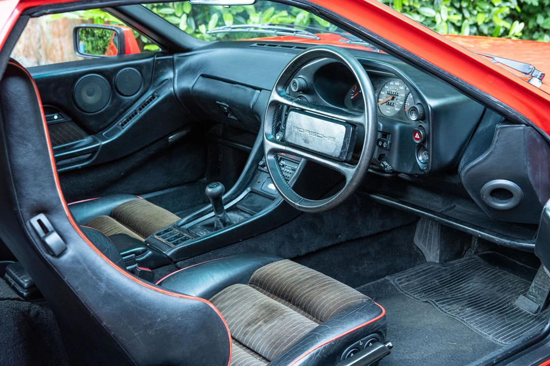 1988 Porsche 928 S4 CS/SE - Image 13 of 28