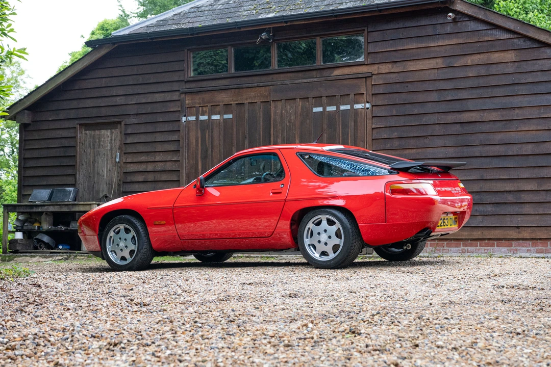 1988 Porsche 928 S4 CS/SE - Image 15 of 28