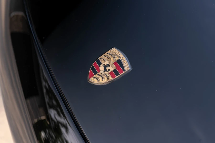 1988 Porsche 928 S4 - Image 13 of 31