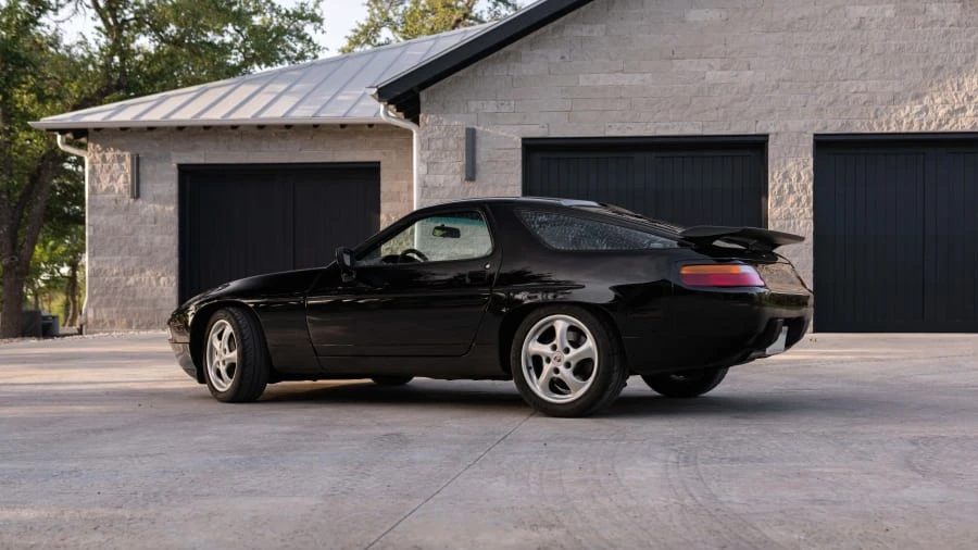 1988 Porsche 928 S4 - Image 12 of 31
