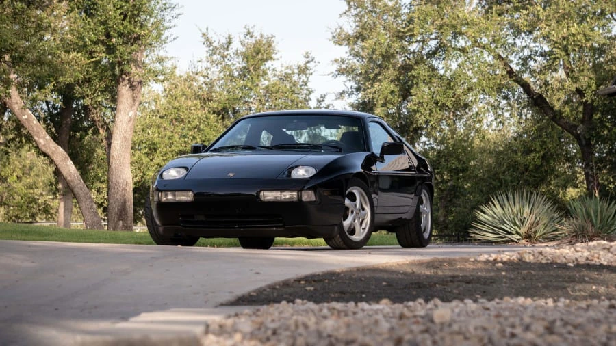 1988 Porsche 928 S4 - Image 7 of 31