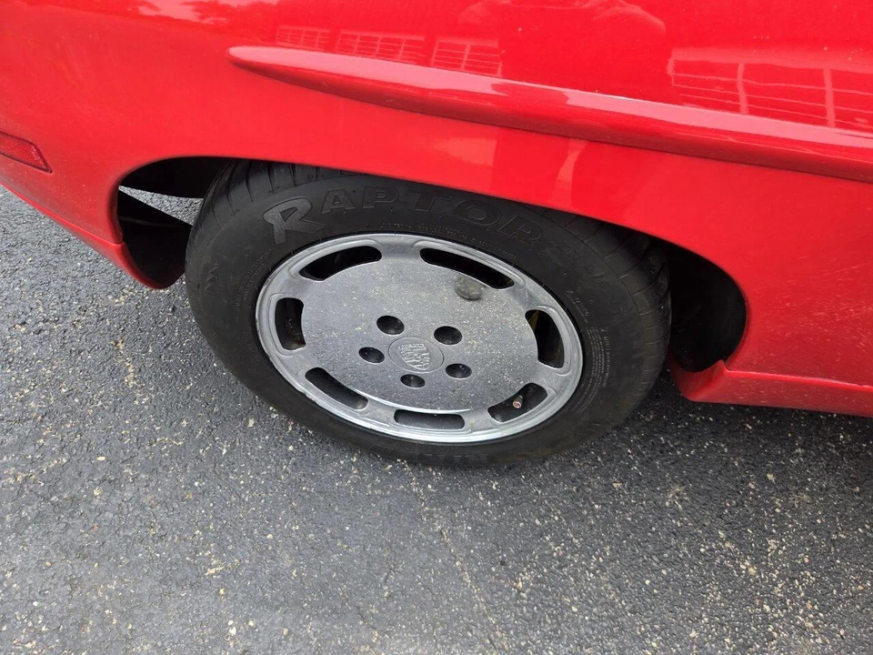 1988 Porsche 928 S4 - Image 7 of 11