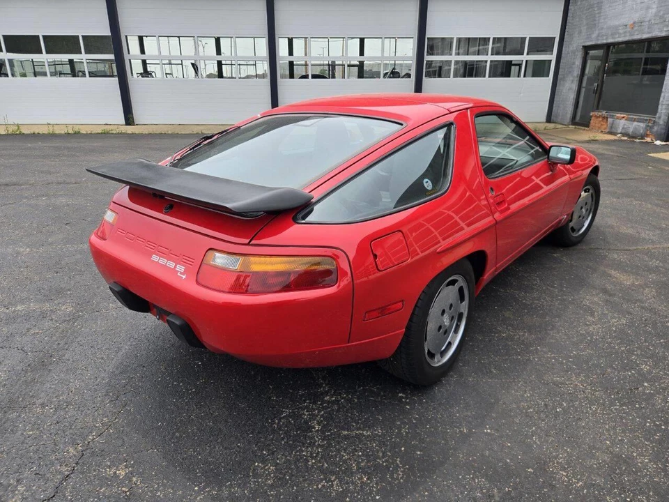 1988 Porsche 928 S4 - Image 5 of 11