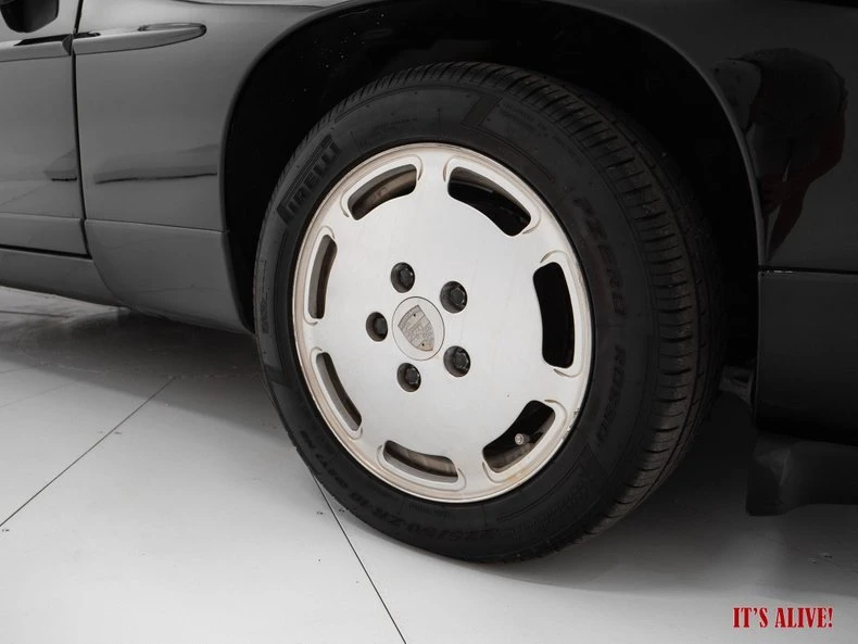 1988 Porsche 928 S4 - Image 15 of 20