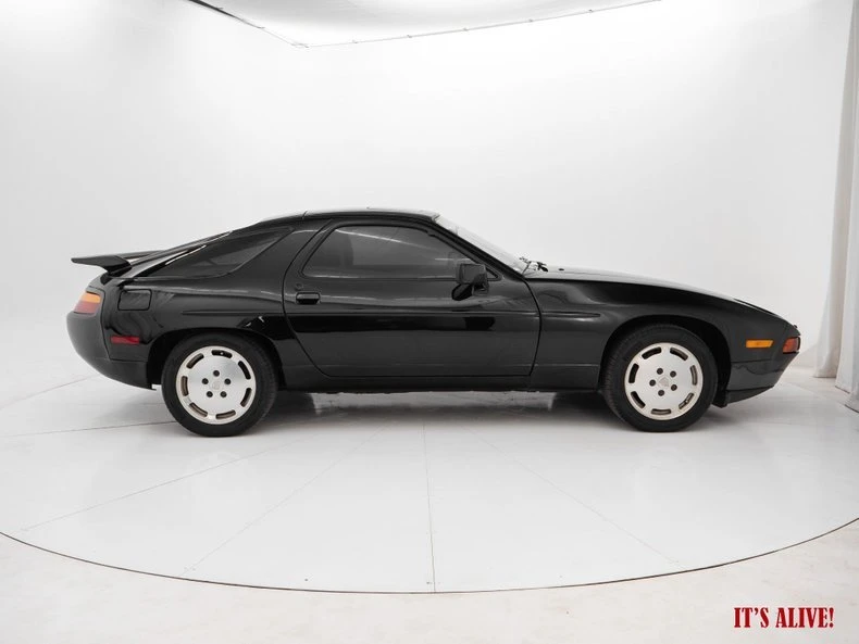 1988 Porsche 928 S4 - Image 9 of 20