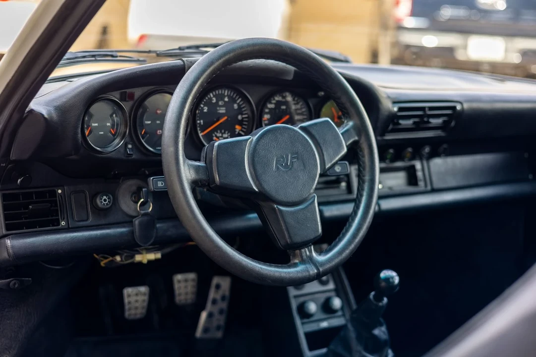 1988 Porsche 930 Turbo - Image 9 of 20