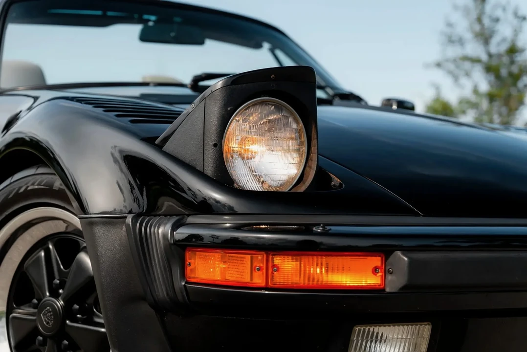 1988 Porsche 930 Turbo - Image 24 of 31
