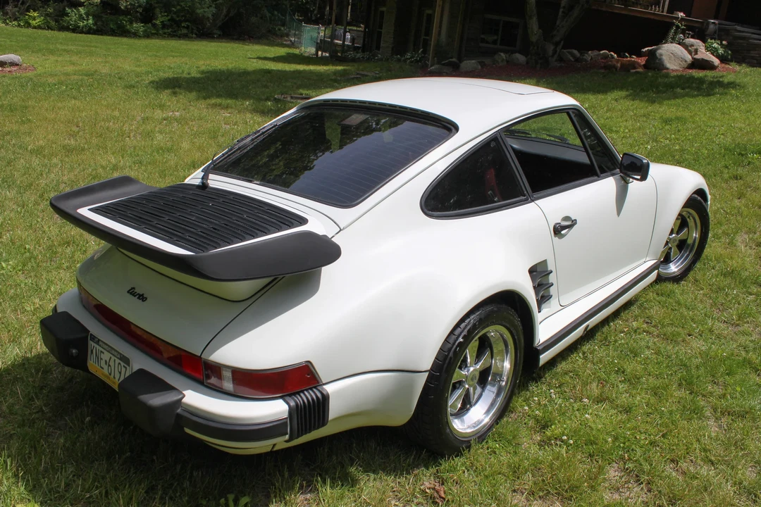1988 Porsche 930 Turbo - Image 12 of 31
