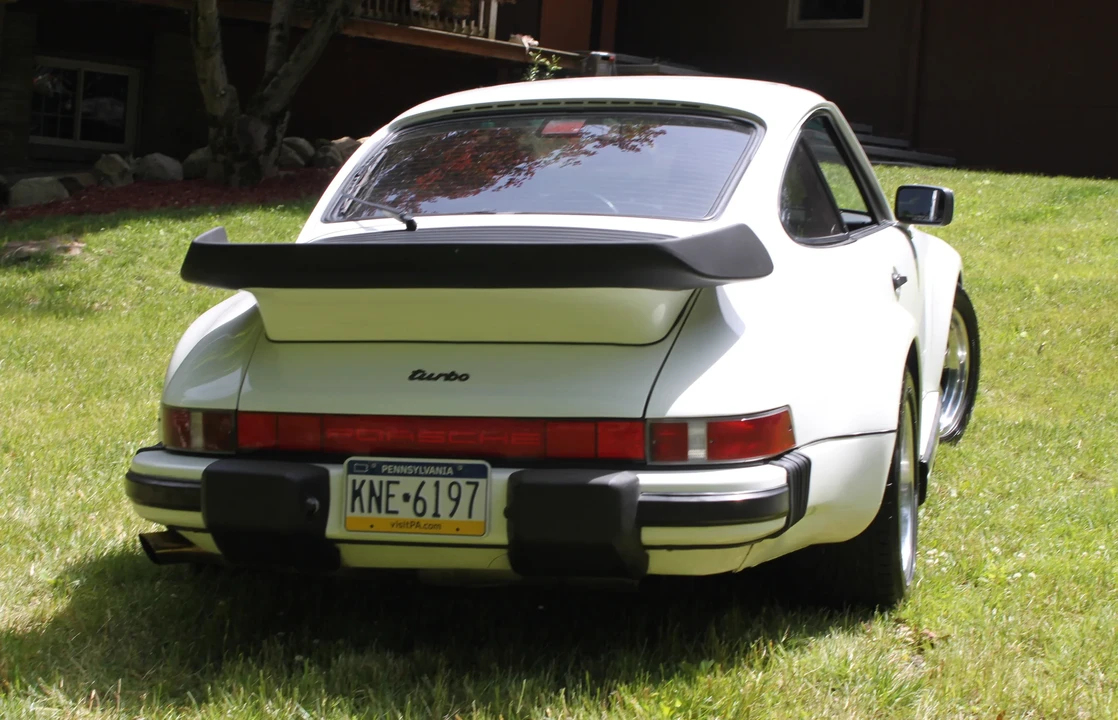 1988 Porsche 930 Turbo - Image 9 of 31
