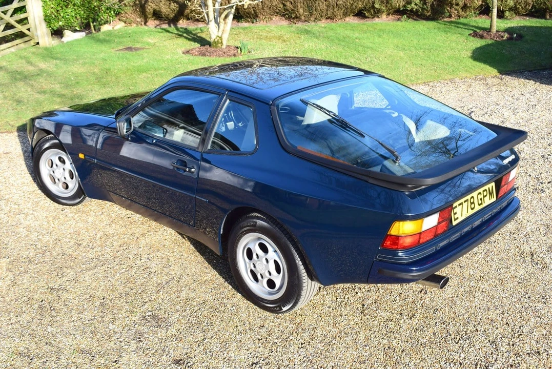 1988 Porsche 944 - Image 16 of 30