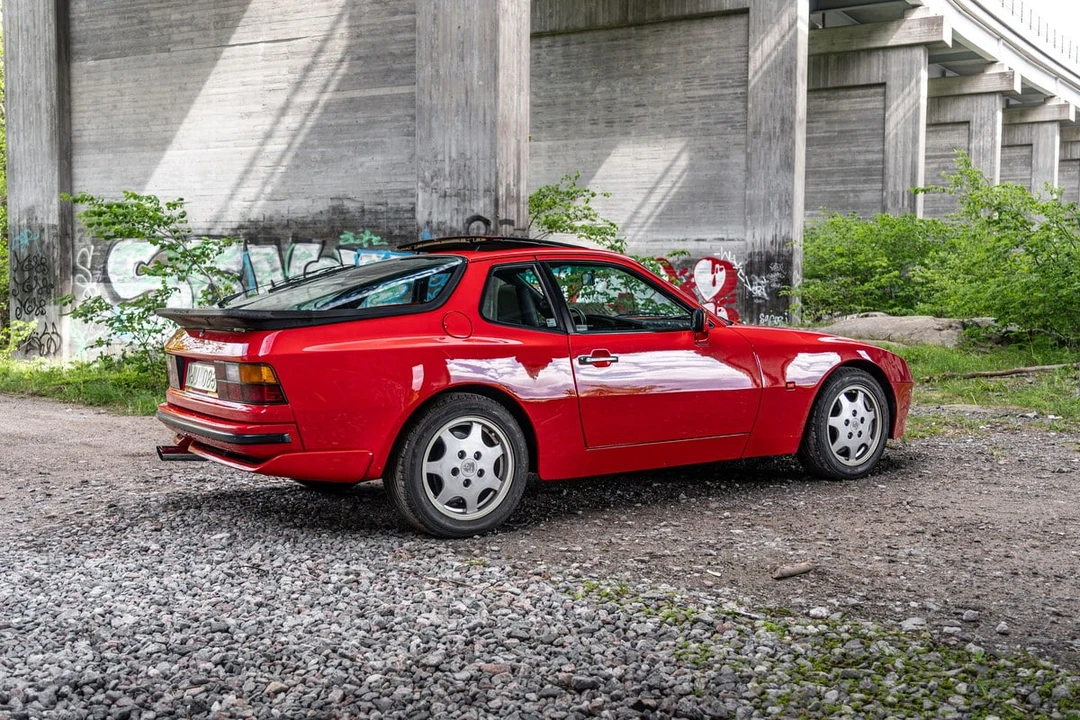 1998 Porsche 944 - Image 23 of 30