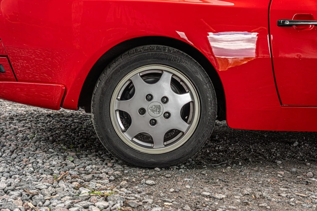 1998 Porsche 944 - Image 27 of 30