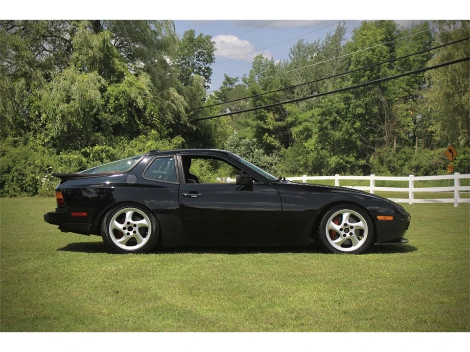 1988 Porsche 944 S - Image 8 of 31