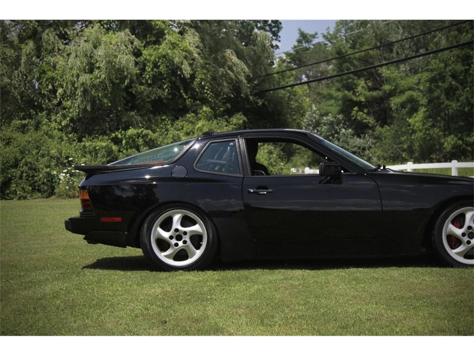 1988 Porsche 944 S - Image 9 of 31