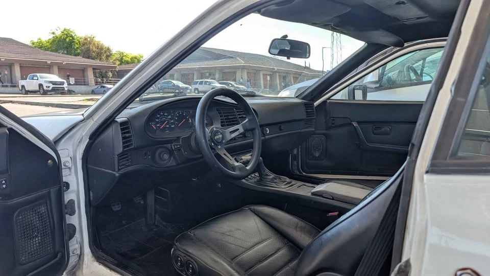 1988 Porsche 944 - Image 9 of 10