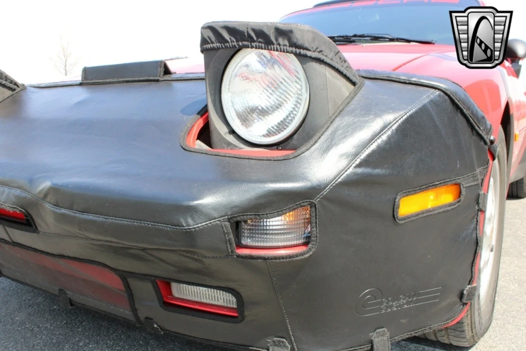 1988 Porsche 944 - Image 11 of 12