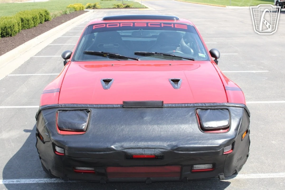 1988 Porsche 944 - Image 10 of 21