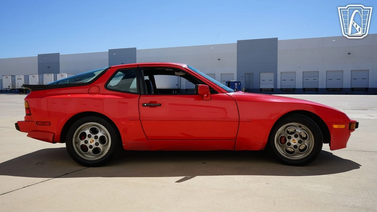 1988 Porsche 944 - Image 20 of 21