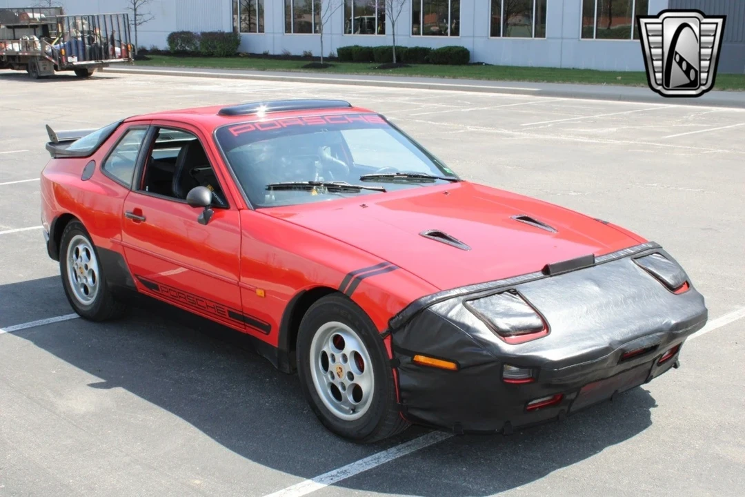 1988 Porsche 944 - Image 9 of 12