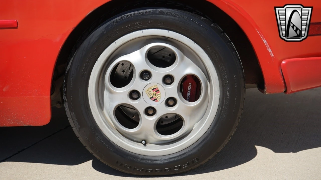 1988 Porsche 944 - Image 9 of 21