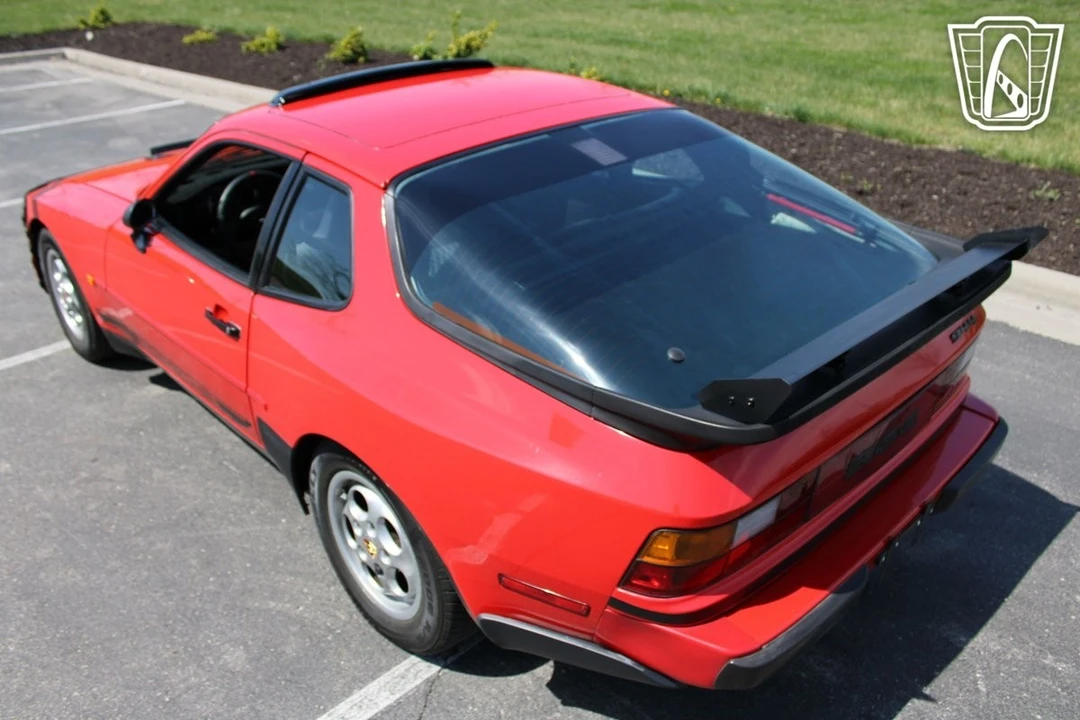 1988 Porsche 944 - Image 13 of 21