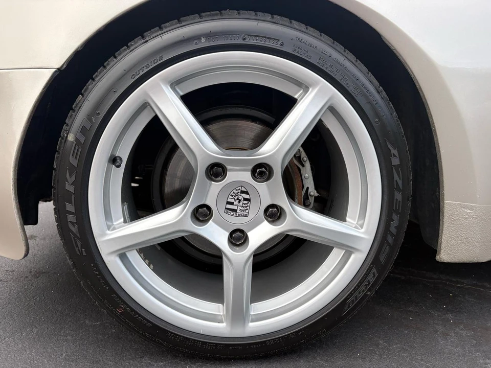 1988 Porsche 944 S - Image 7 of 31
