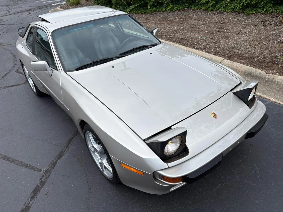 1988 Porsche 944 S - Image 15 of 31