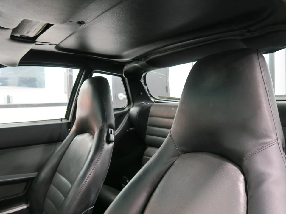 1988 Porsche 944 - Image 18 of 21