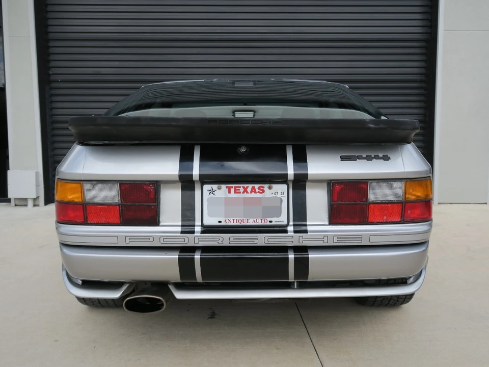 1988 Porsche 944 - Image 6 of 21