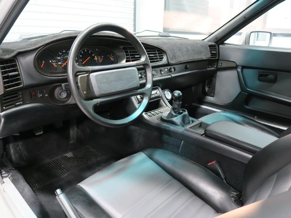 1988 Porsche 944 - Image 20 of 21