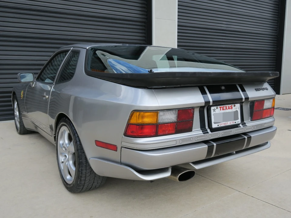 1988 Porsche 944 - Image 5 of 21