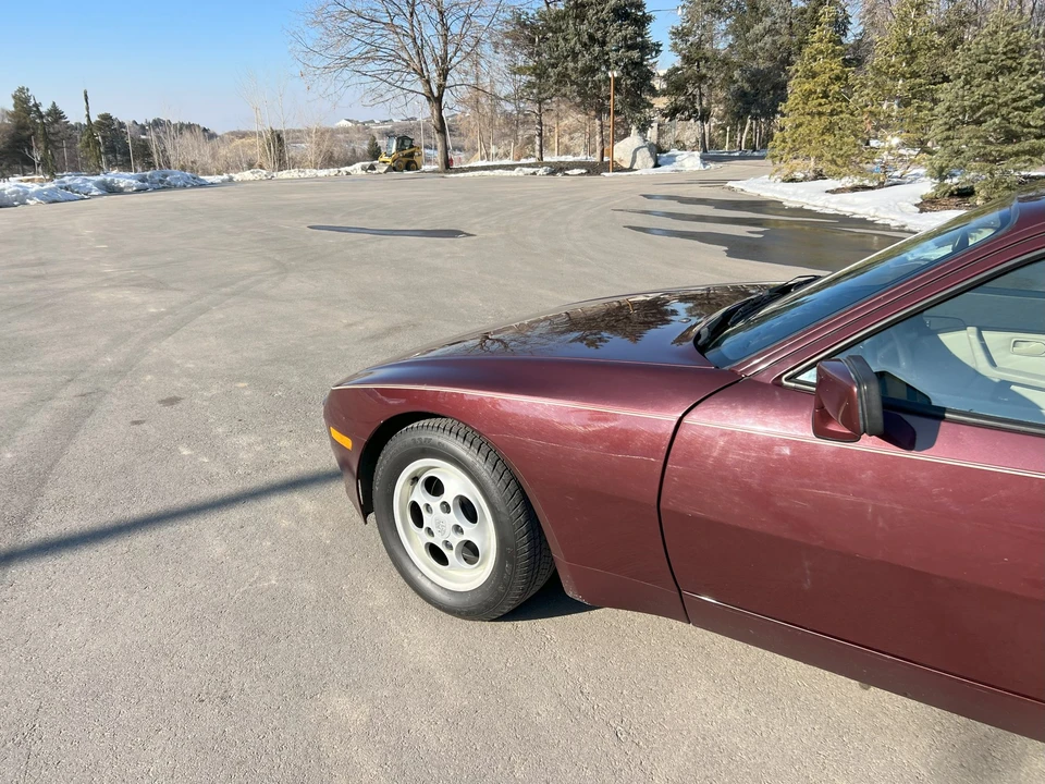 1988 Porsche 944 - Image 23 of 31
