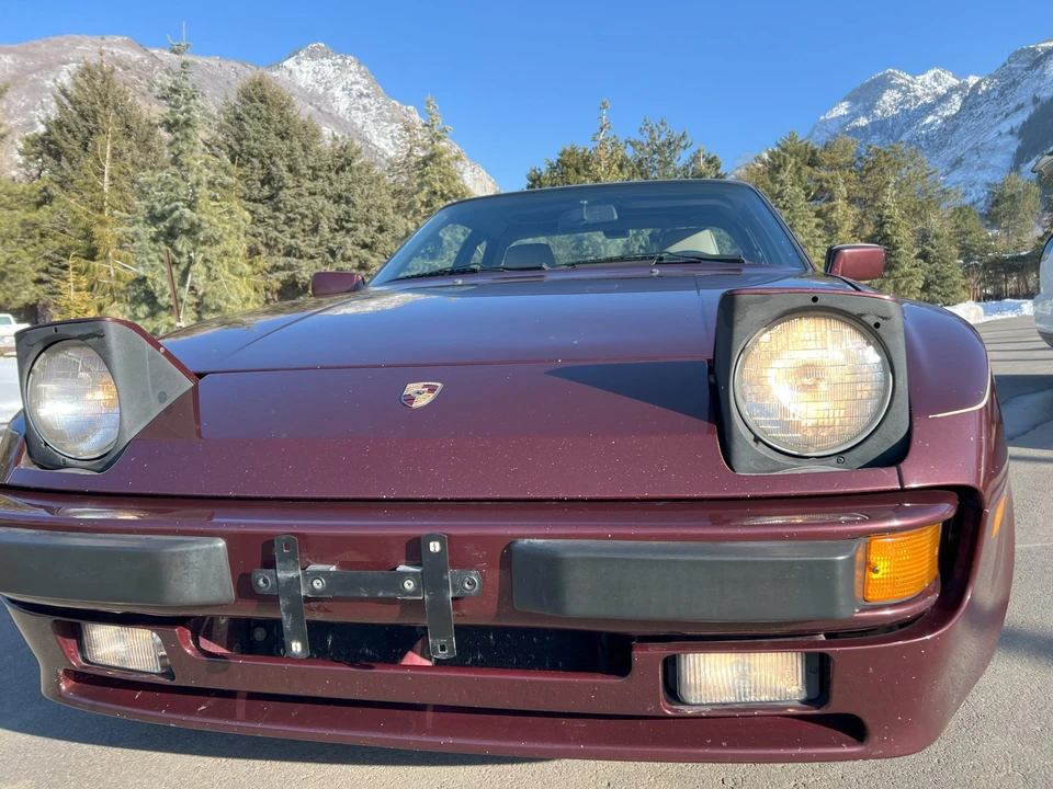 1988 Porsche 944 - Image 24 of 31