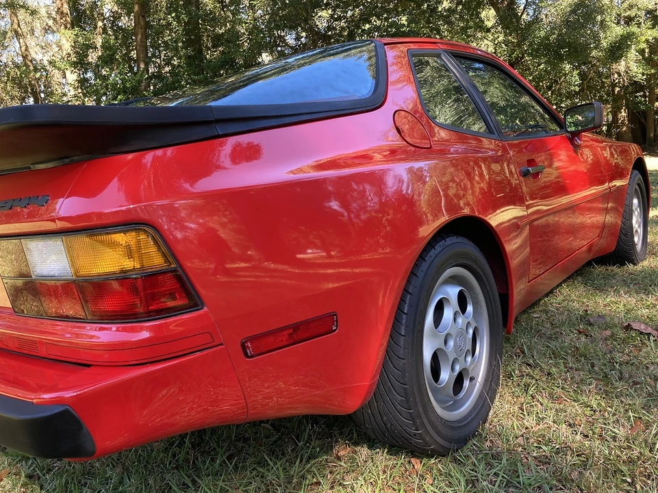 1988 Porsche 944 - Image 20 of 31