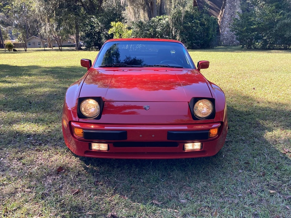1988 Porsche 944 - Image 15 of 31
